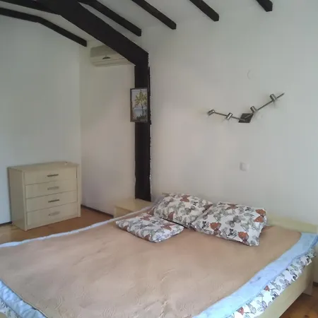 Poli Maison d'hôtes Levski (Varna)
