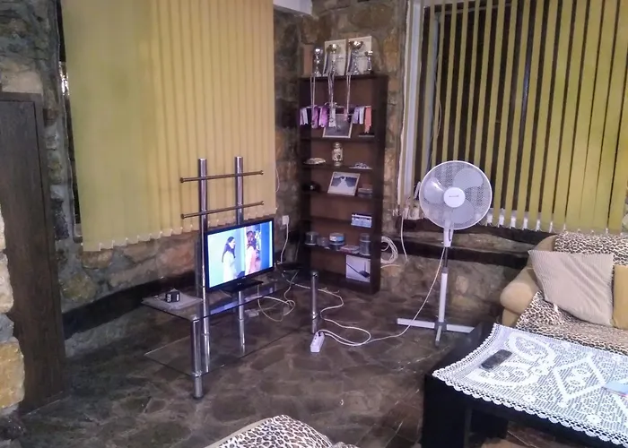 Casa de hóspedes Poli