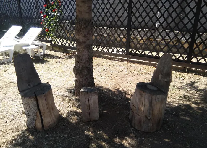 Poli Casa de hóspedes *